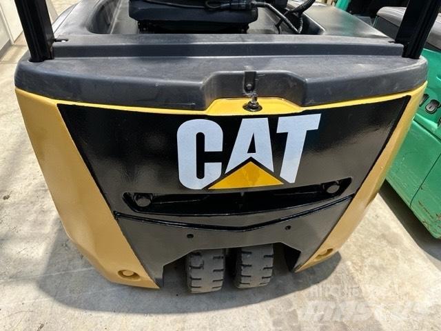 CAT EP 16 CPNT Carretillas de horquilla eléctrica