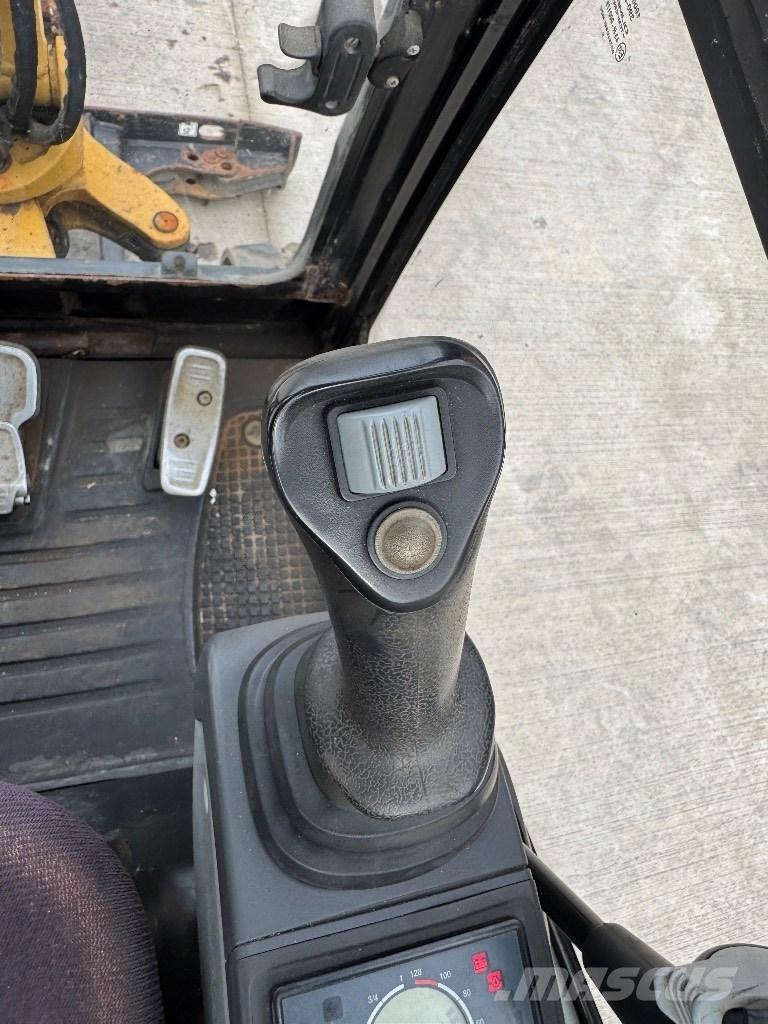 CAT 301.7 D Mini excavadoras < 7t