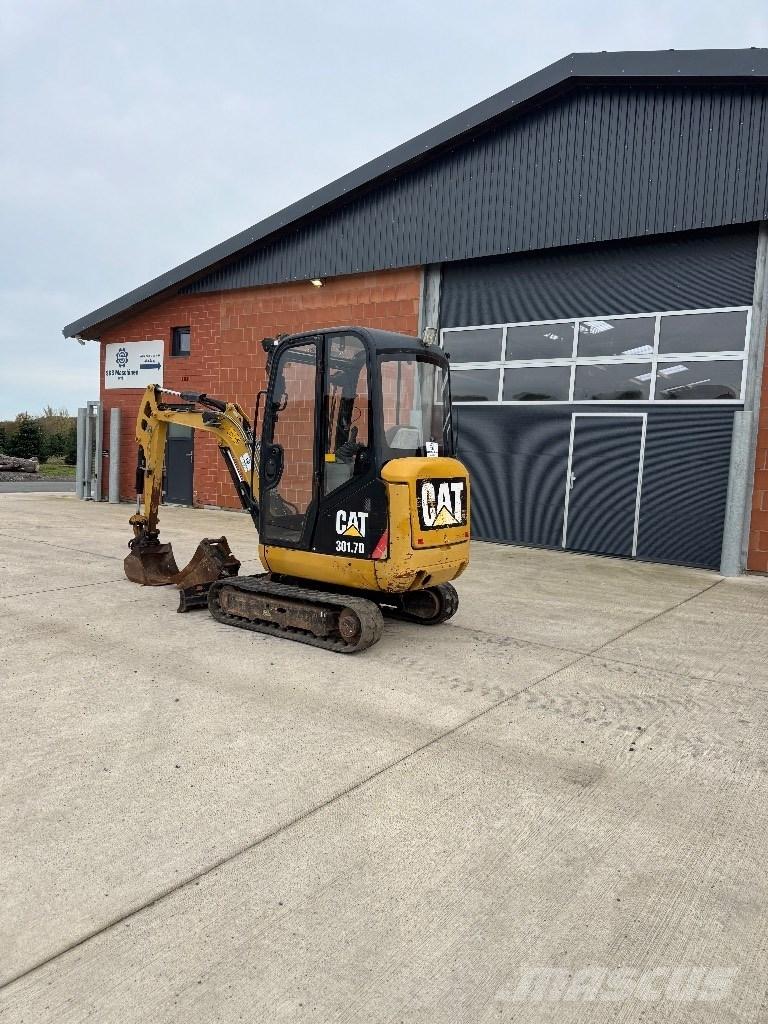 CAT 301.7 D Mini excavadoras < 7t