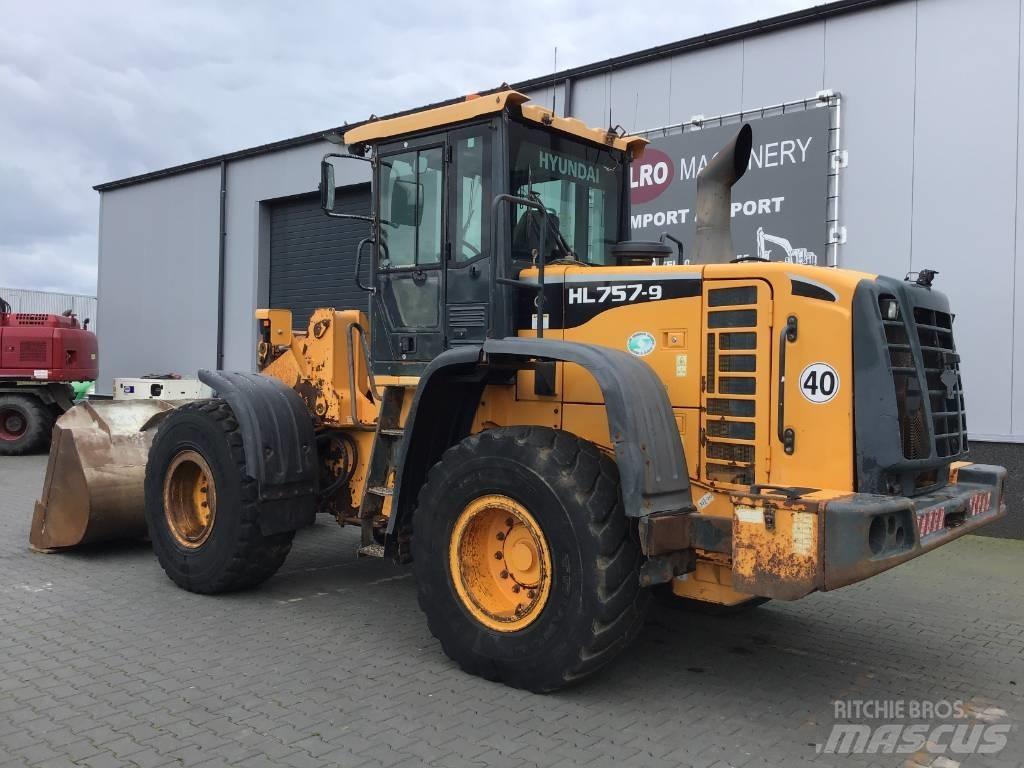 Hyundai HL 757-9 Cargadoras sobre ruedas