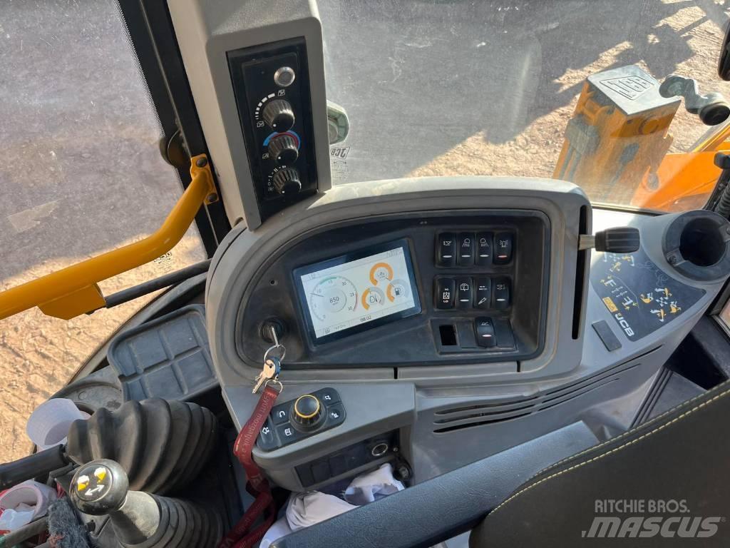 JCB 3 CX Excavadoras 7t - 12t