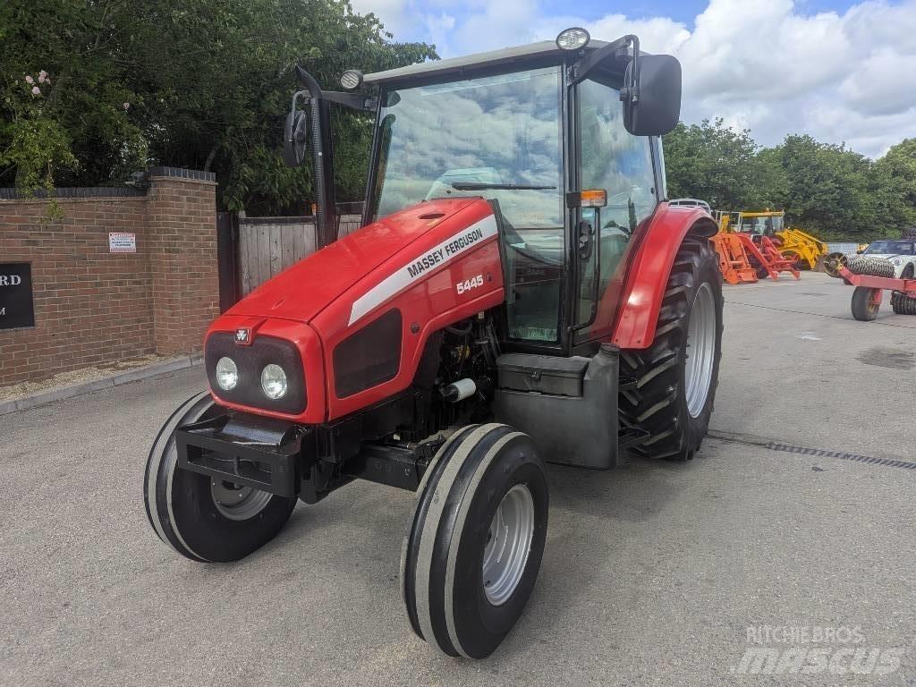 Massey Ferguson 5445 Tractores