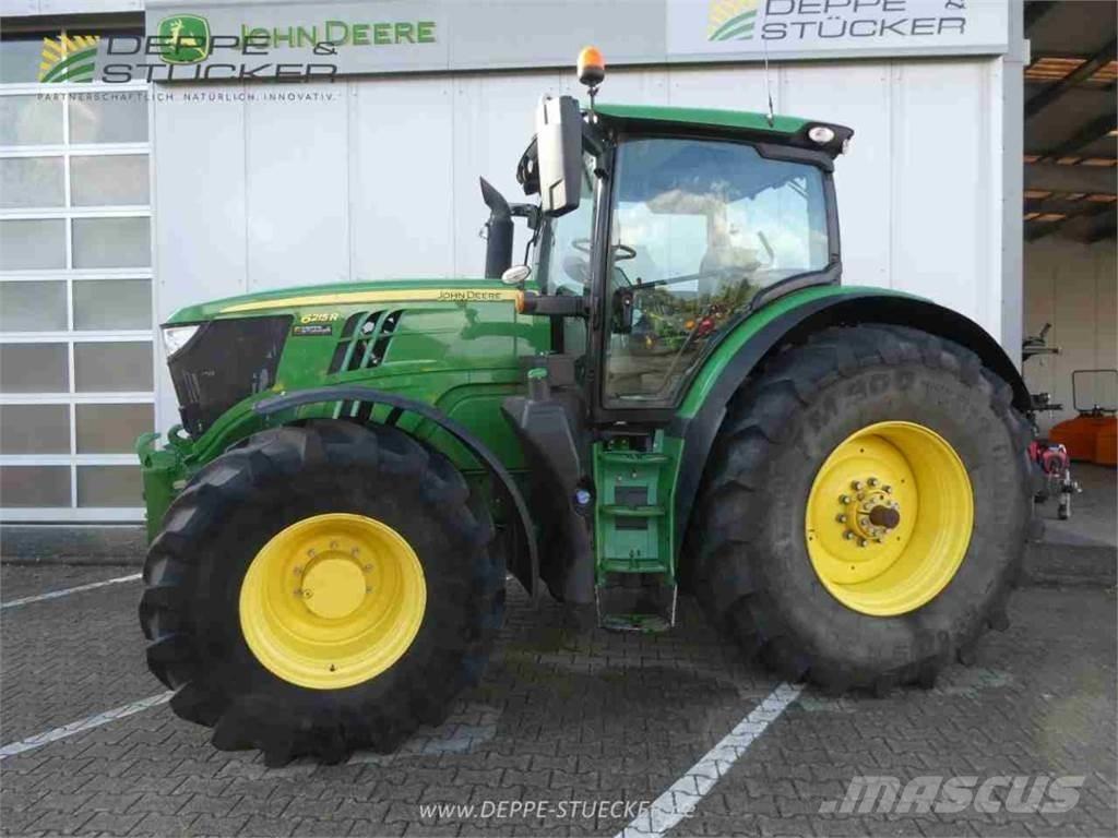 John Deere 6215R Tractores