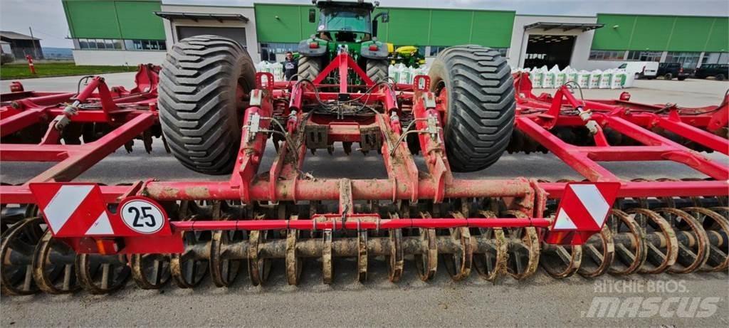 Horsch Joker 12 RT Gradas de discos