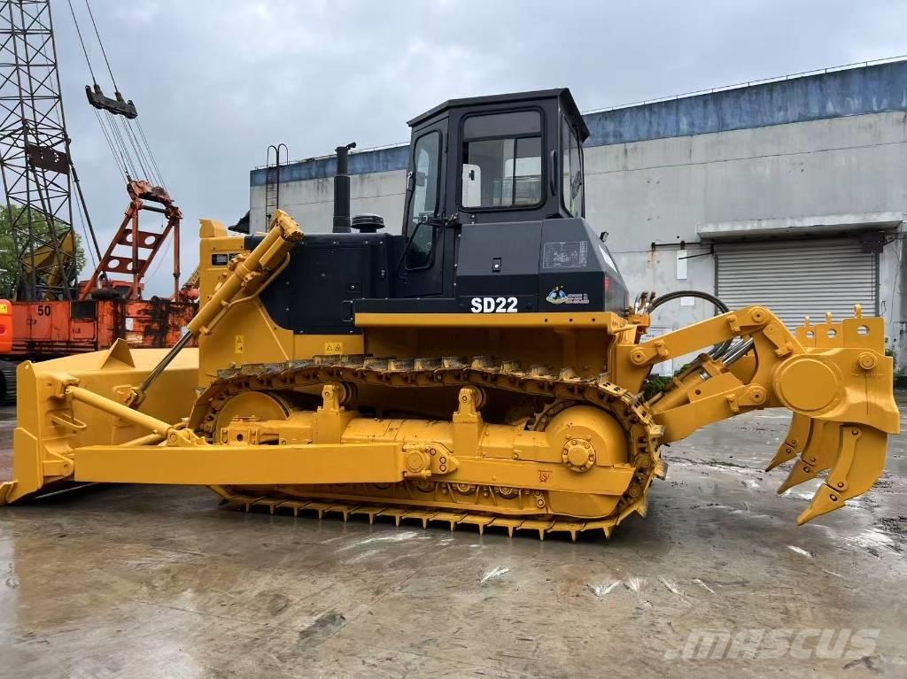 Shantui SD 22 Buldozer sobre oruga