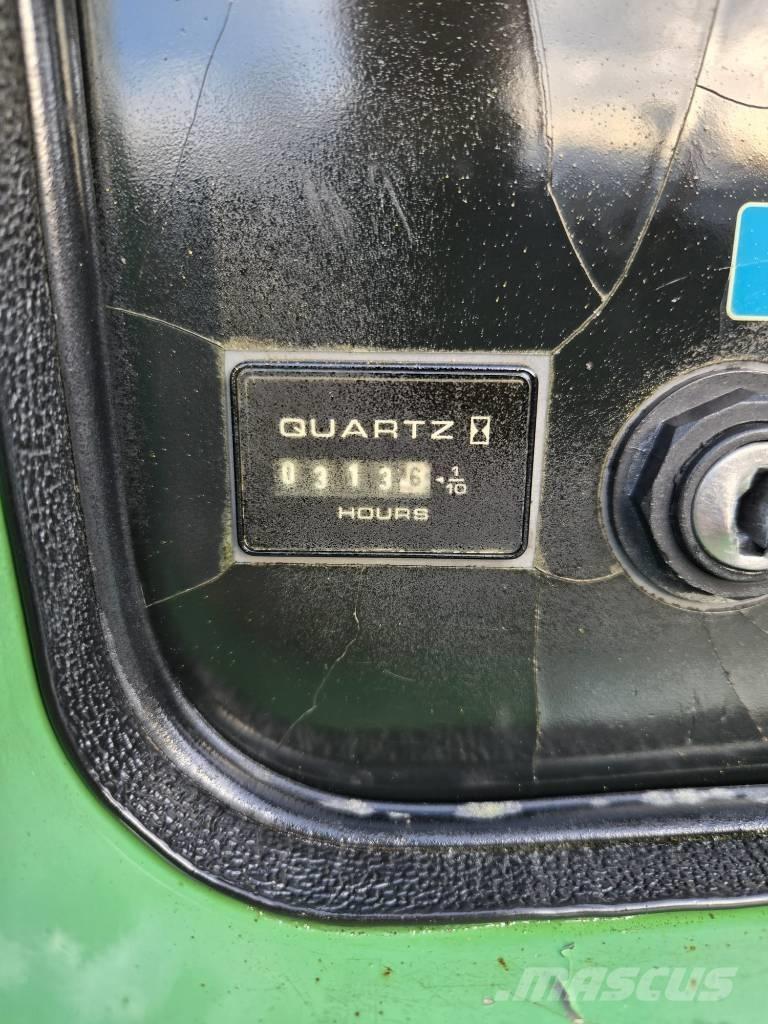 JLG 600 AJ Plataforma de trabajo articulada