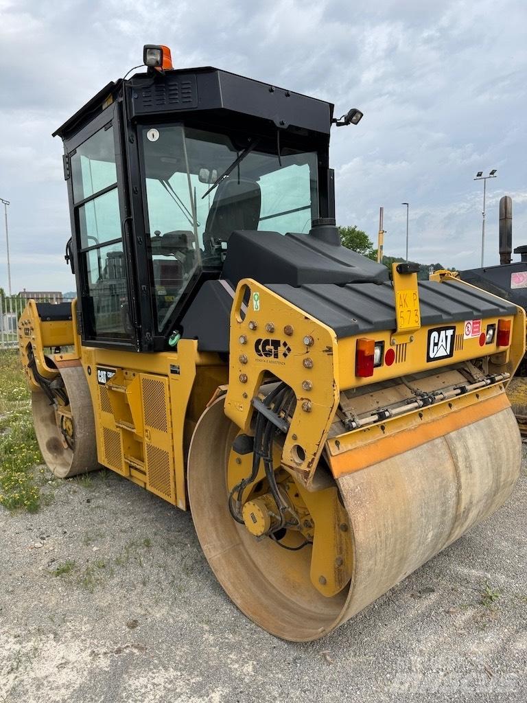 CAT CD 54 B Rodillos de doble tambor