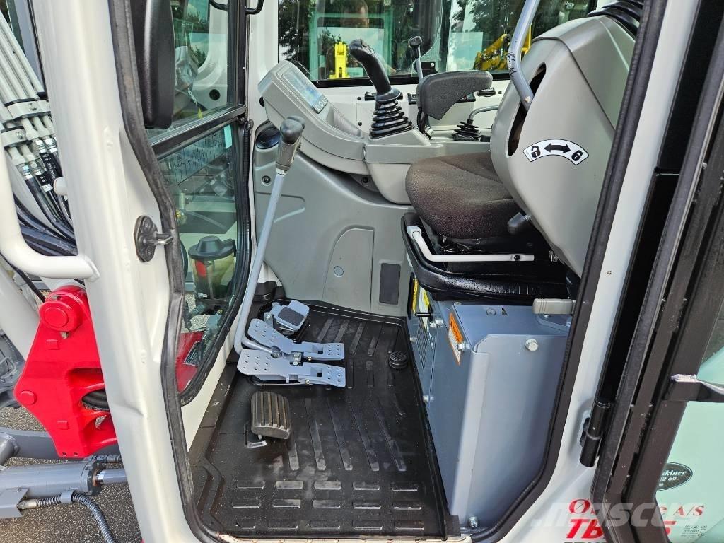Takeuchi TB 225 Mini excavadoras < 7t