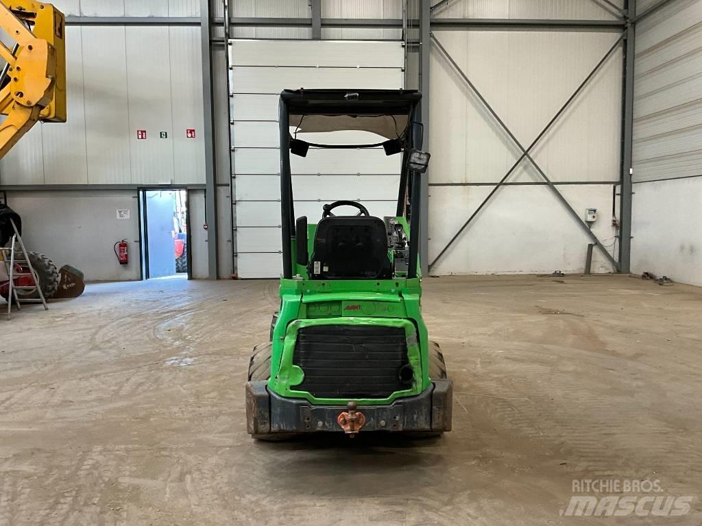Avant R 28 T S Palas cargadoras