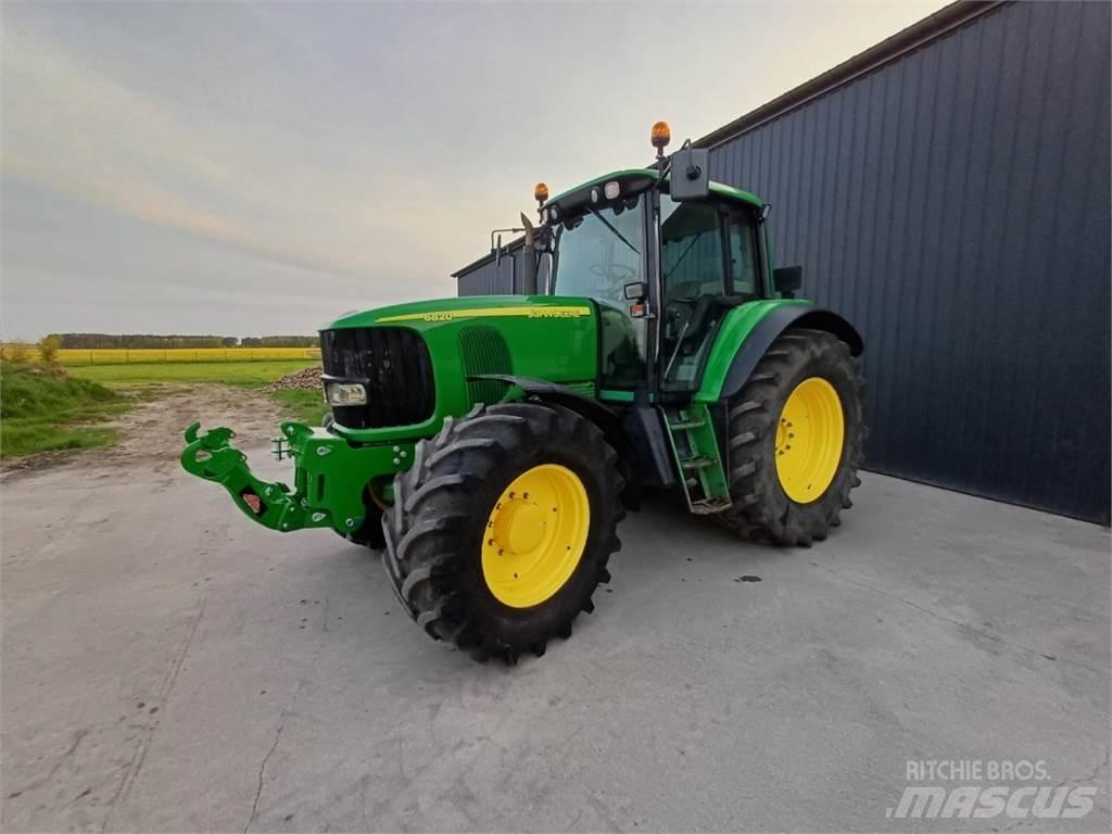 John Deere 6820 Tractores