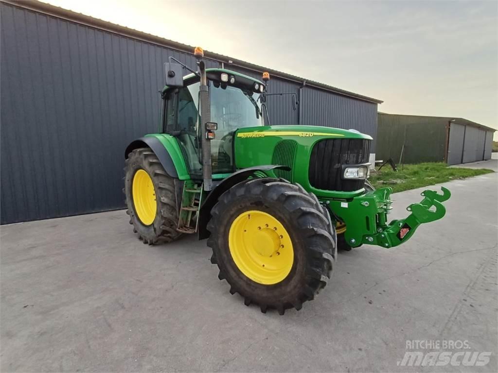 John Deere 6820 Tractores