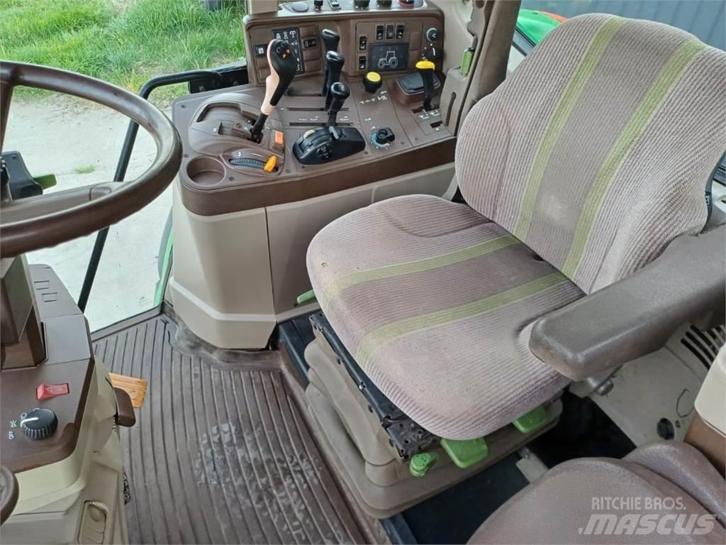 John Deere 6820 Tractores