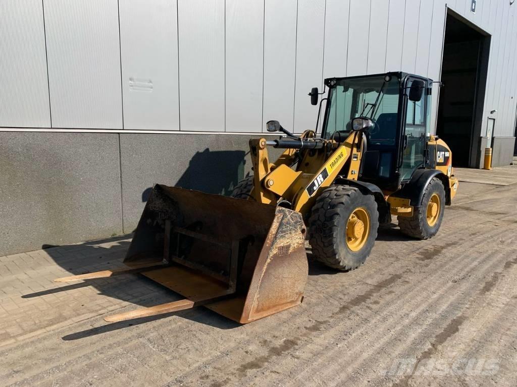 CAT 906 Cargadoras sobre ruedas