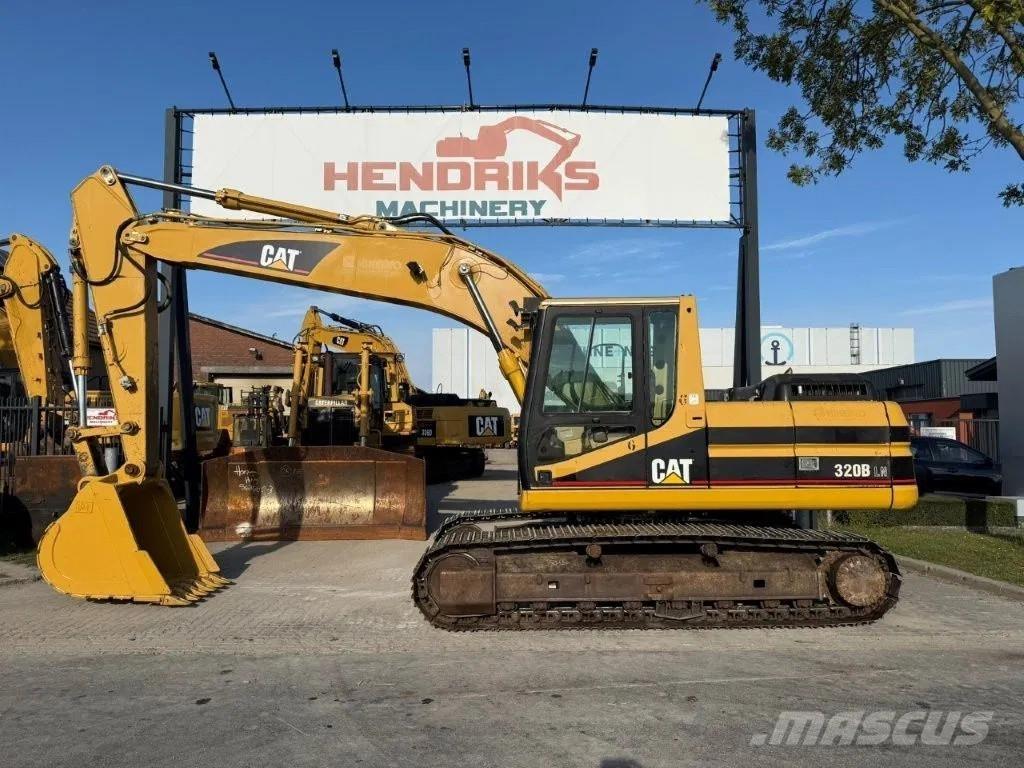 CAT 320BLN Retrocargadoras