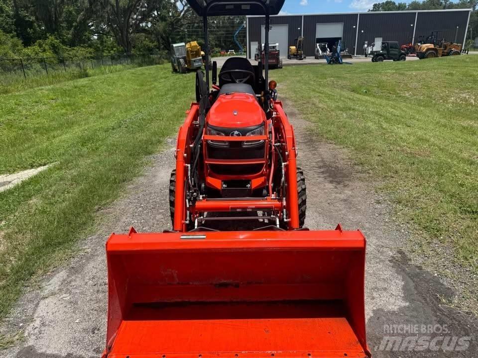 Kubota B 2601 HSD Tractores