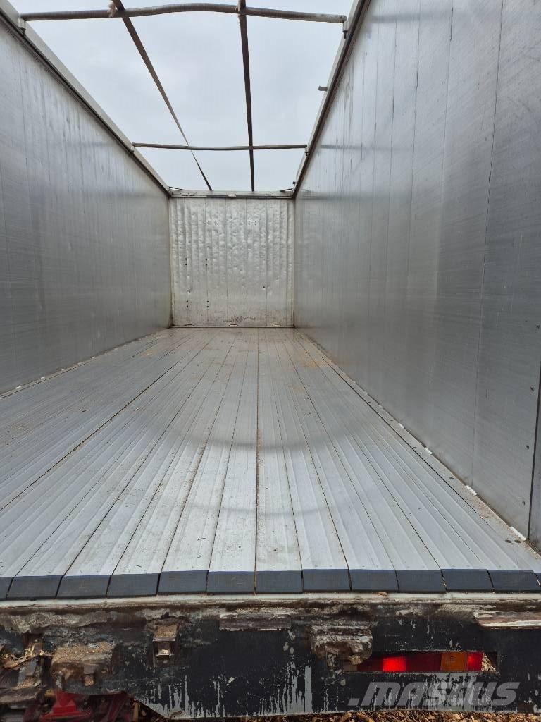 MAN 32.463 Arrastrador de troncos