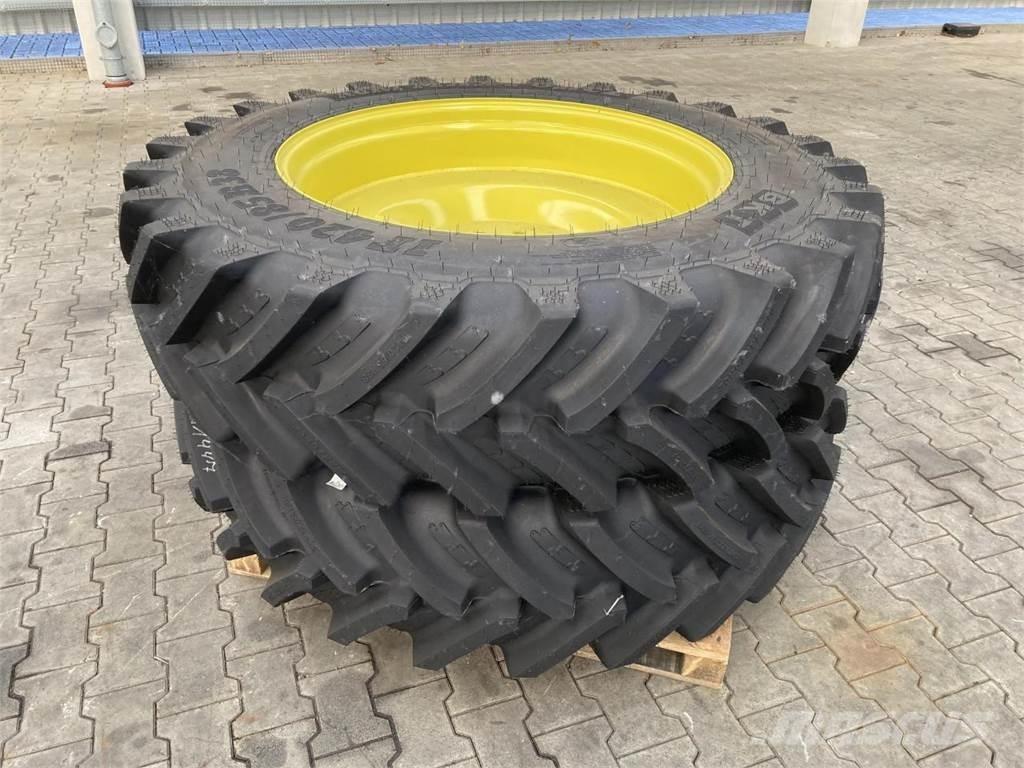 BKT 420/85R38 Neumáticos, ruedas y llantas