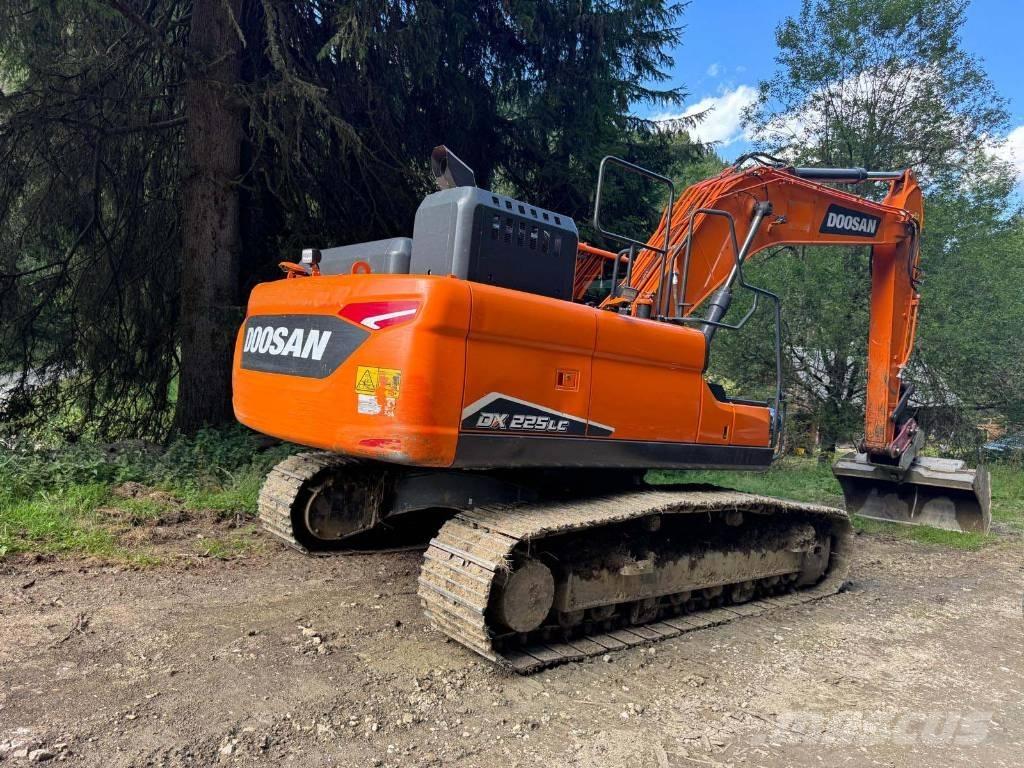 Doosan DX 225 LC-7 Excavadoras de cadenas