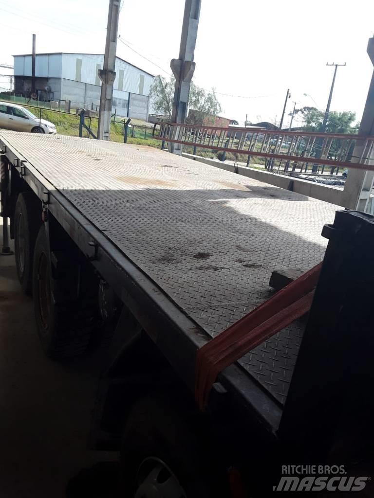 Ford Cargo 2422 E Camiones grúa
