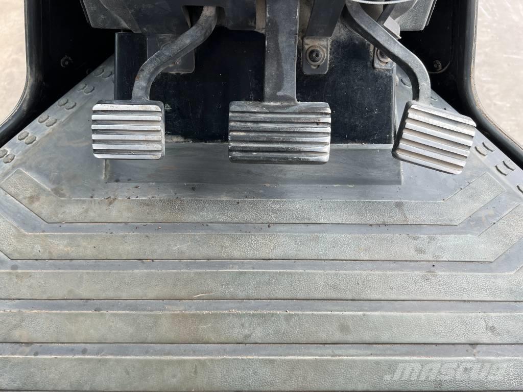 CAT 140M2 AWD Motoniveladoras