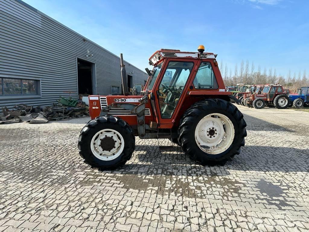 Fiat 85-90 DT Tractores