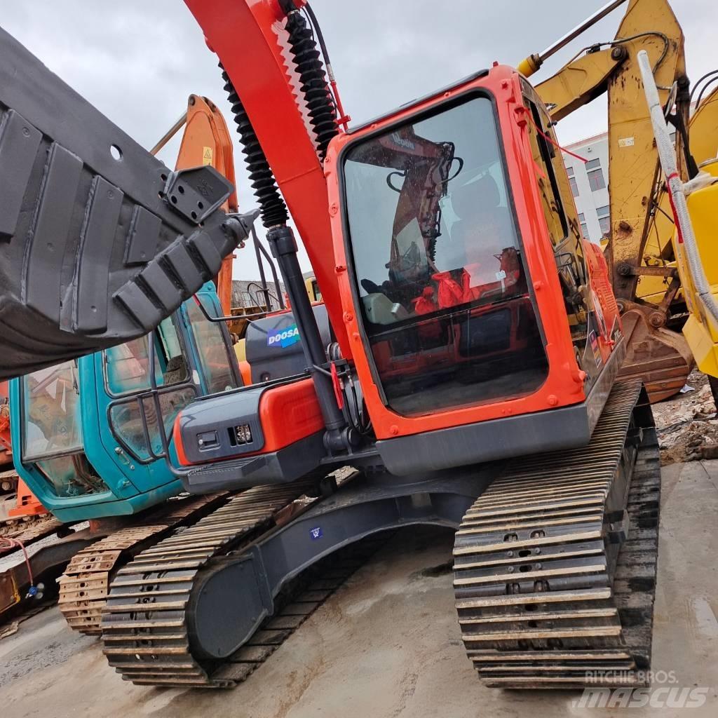 Doosan DH 150 Excavadoras de cadenas