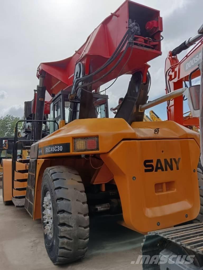 Sany SRSC 45 C30 Manipulador de contenedores