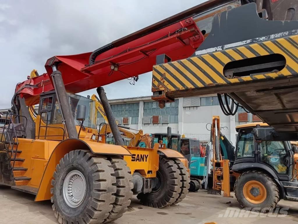 Sany SRSC 45 C30 Manipulador de contenedores