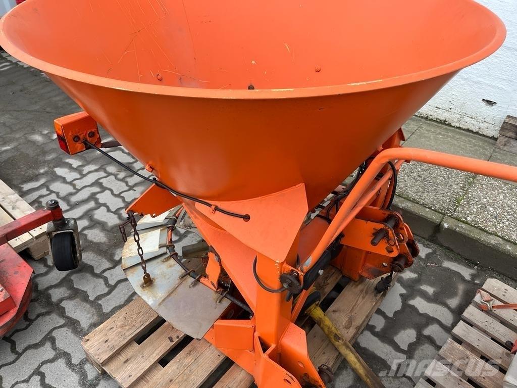 Amazone E+S 301 Esparcidoras de arena y sal