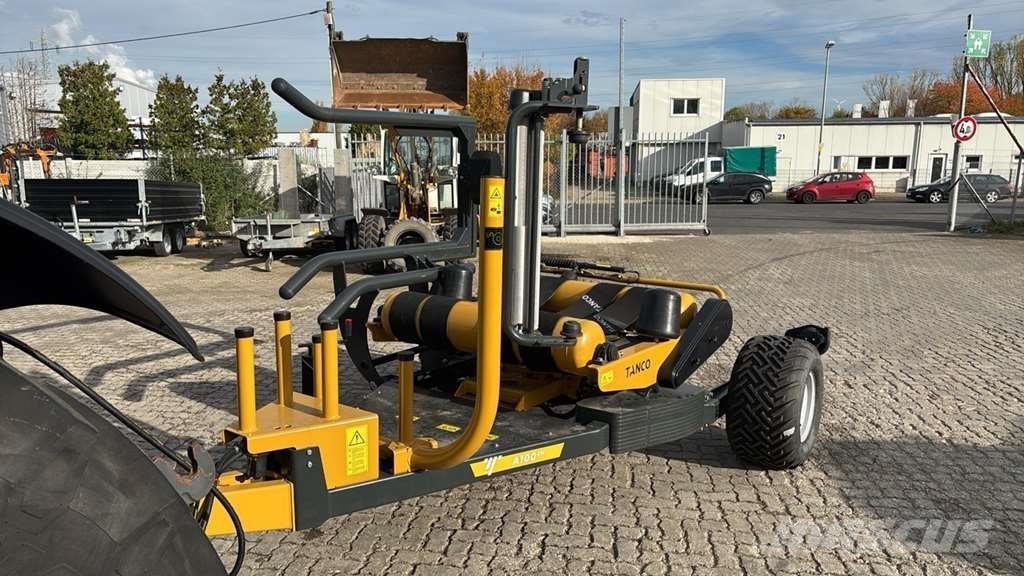 Tanco A100-EH Cosechadoras de forraje