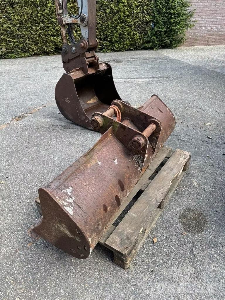 Takeuchi TB 175 Excavadoras de cadenas