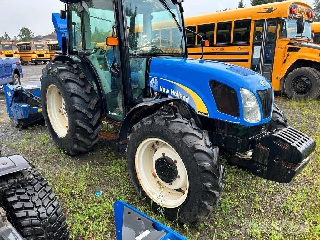 New Holland T 4040 Tractores