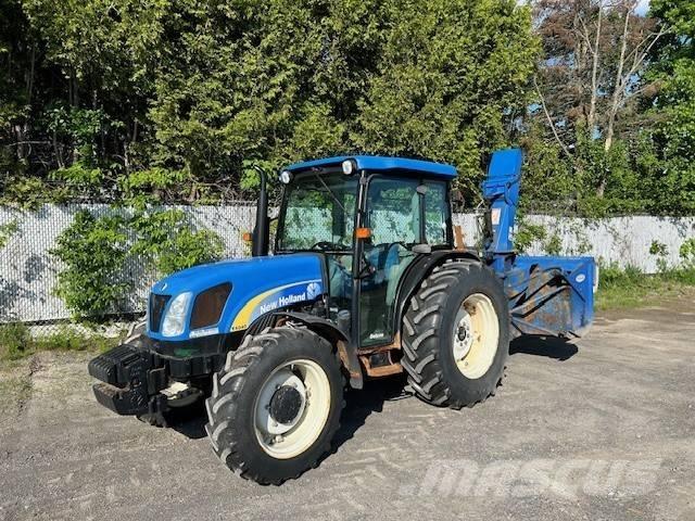 New Holland T 4040 Tractores