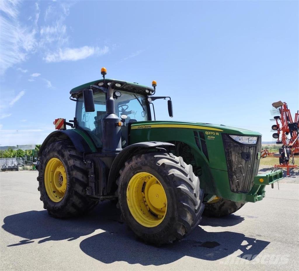 John Deere 8370 R Tractores