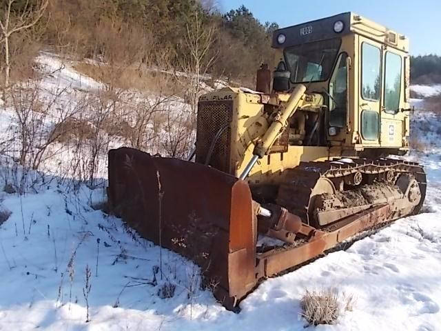 CAT D 5 B Buldozer sobre oruga