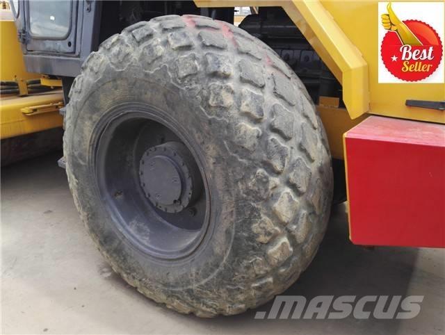 Dynapac CA 30 D Rodillos de un solo tambor
