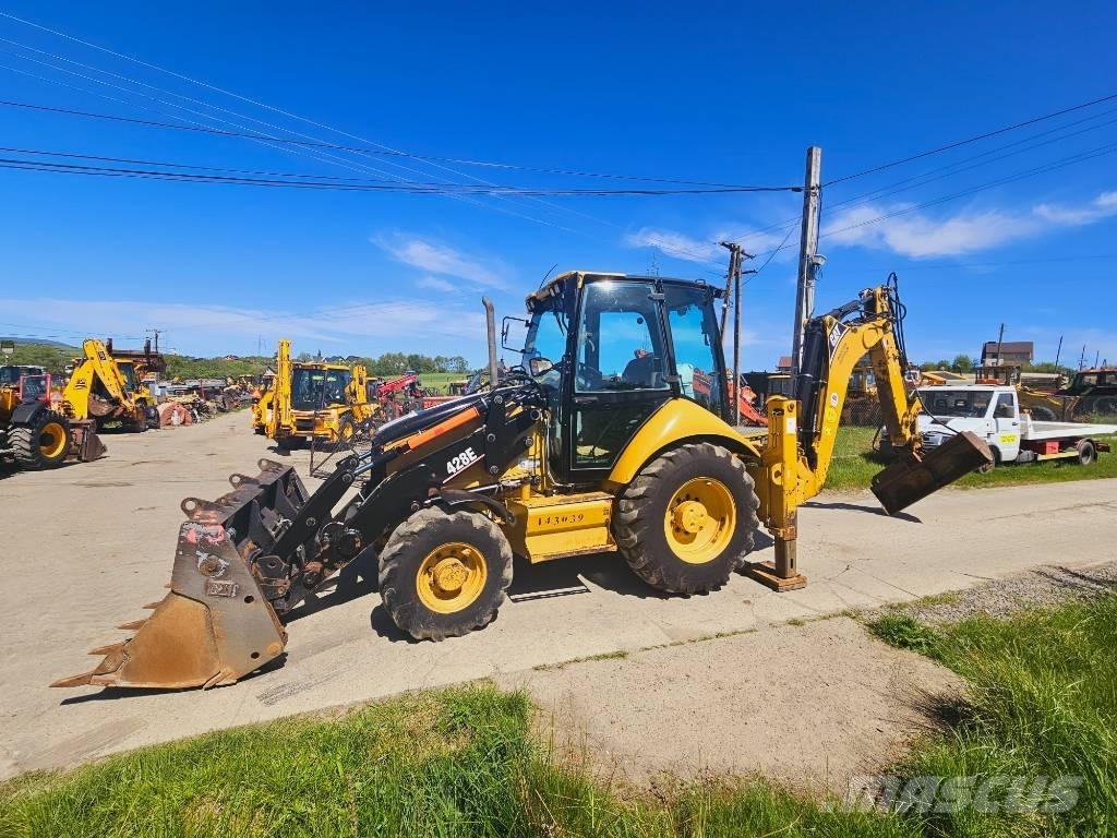CAT 428 E Retrocargadoras