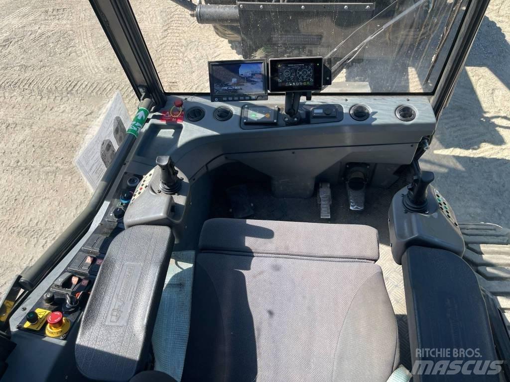 Vimek 870.2 Autocargadoras