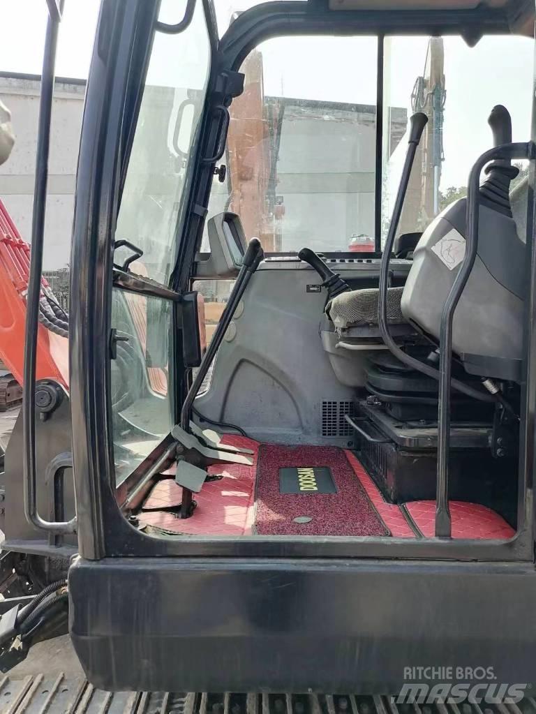 Doosan DX 60 Excavadoras de cadenas