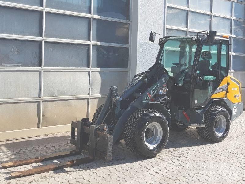 Giant G 3500 X-Tra Minicargadoras