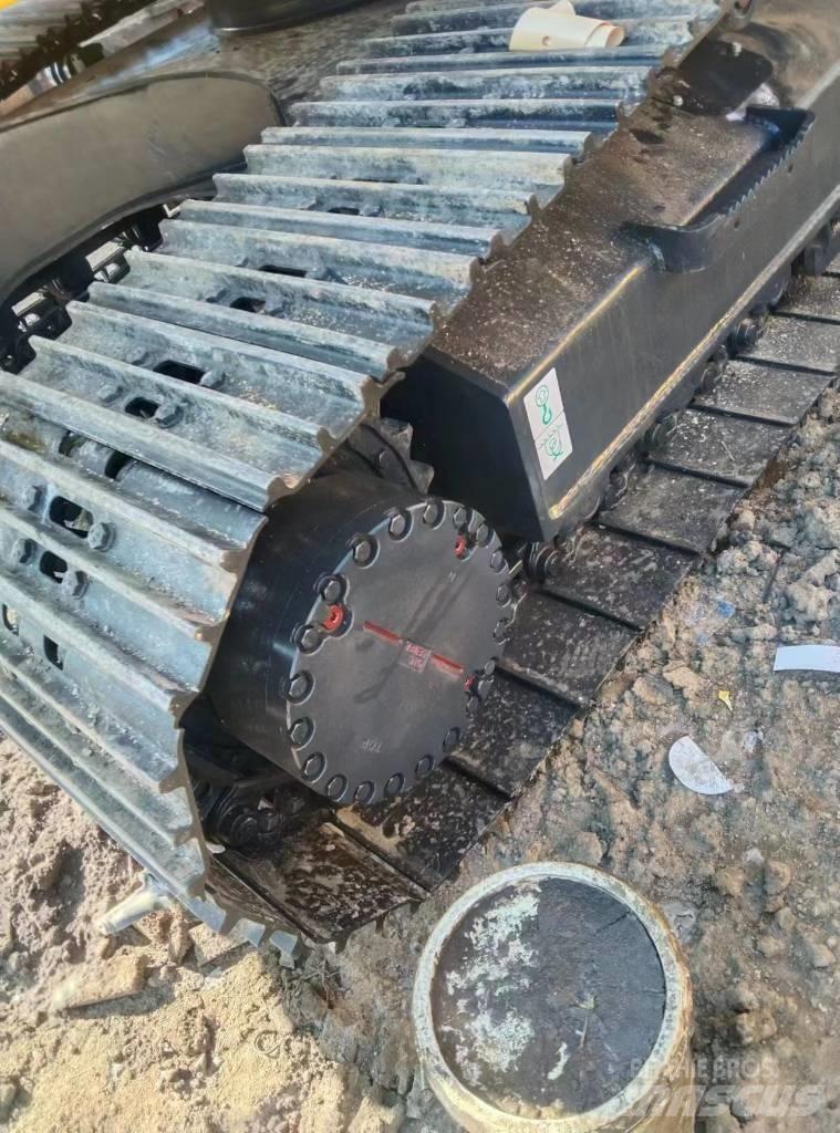 Komatsu PC 220-8 Excavadoras de cadenas