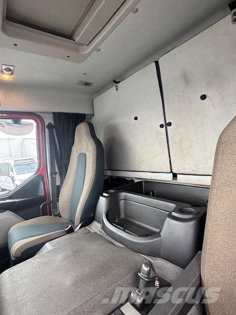 Volvo FE 320 Camiones portacoches