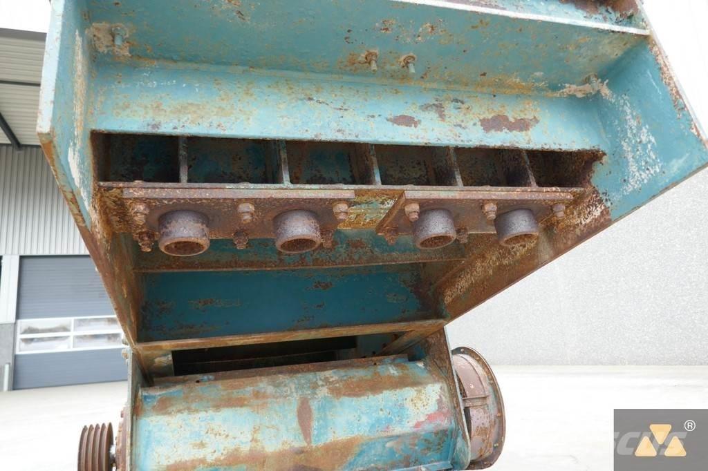 Kue-Ken Feeder Transporte - Otros