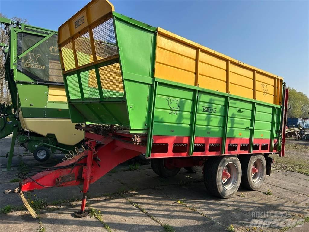 Fortschritt T 088 Remolques esparcidores de estiércol