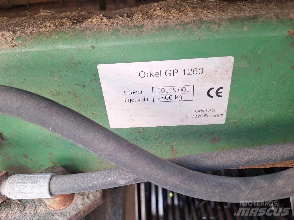 Agronic 1302 RR Rotoempacadoras