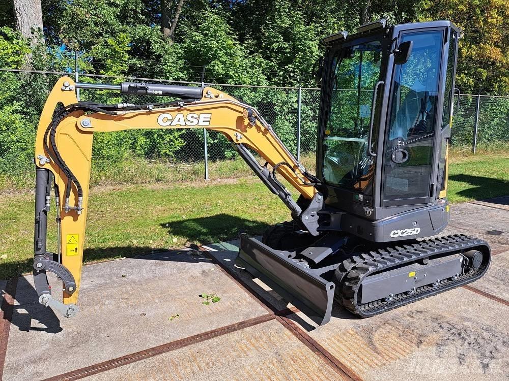 CASE CX 25 D Mini excavadoras < 7t