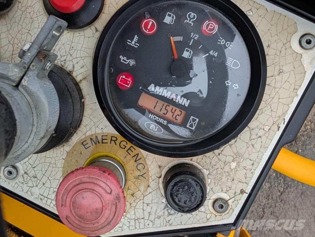 Ammann AV 26-2 Rodillos de doble tambor