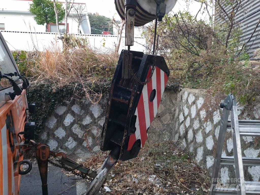 Demag AC 200 Grúas todo terreno
