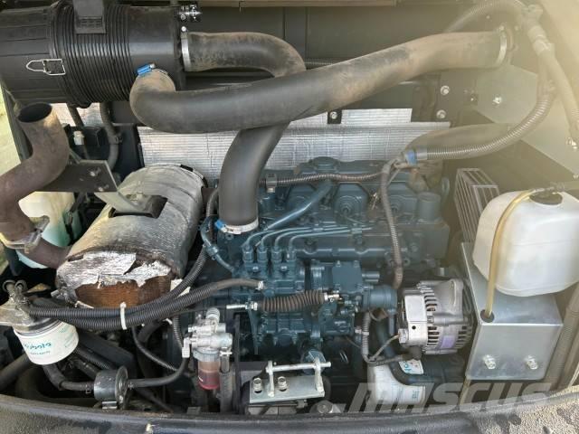 Kubota R 082 Cargadoras sobre ruedas