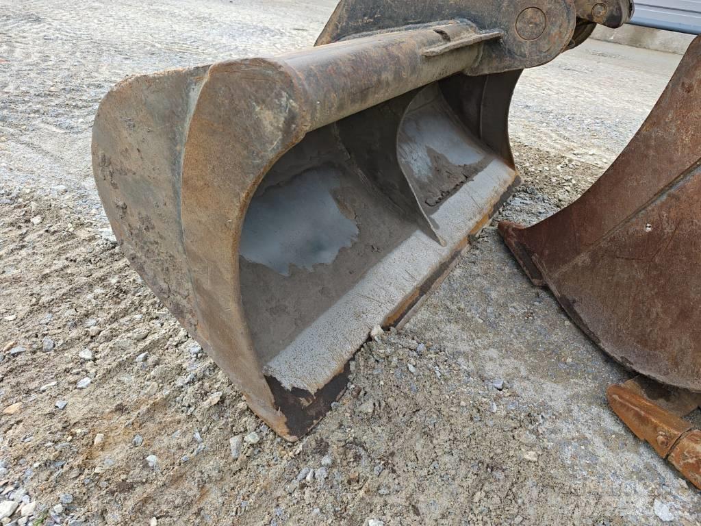 JCB JS 220 LC Excavadoras de cadenas